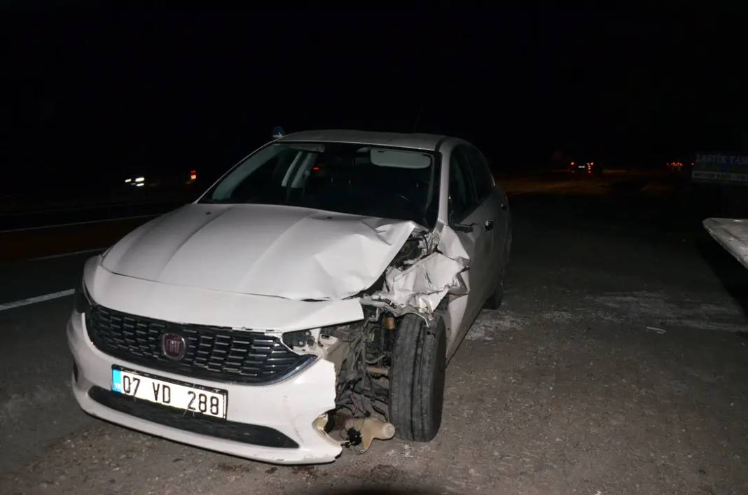 Serik'te Mezuniyet Çekimi Sonrası Feci Kaza 1